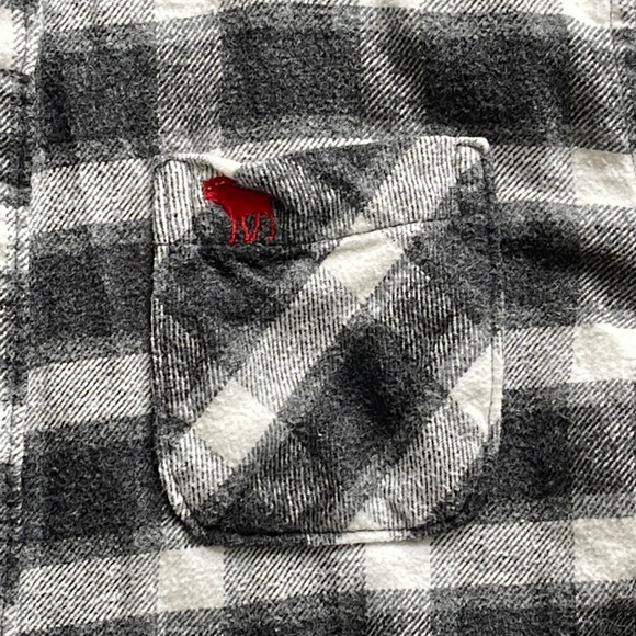 Abercrombie & Fitch Flannel Black/White Plaid Button-down Oxford- 15/16 - Picture 3 of 7